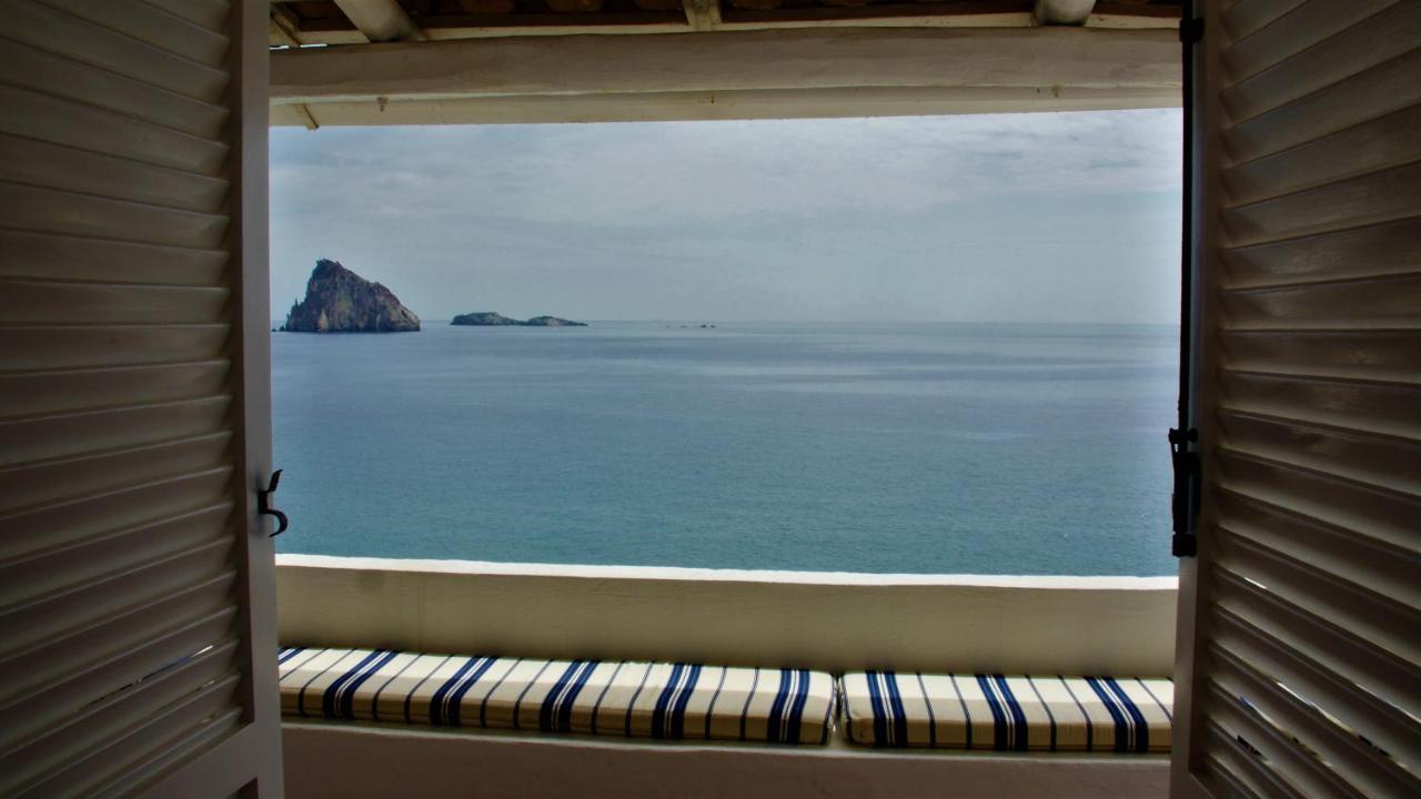 La Piazza Luxury Hotel & Spa Panarea Exterior foto